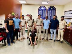 
      
      Goa: Man arrested from Mumbai for abducting minor girl
      
      