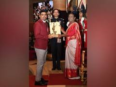 
      
      Pawan Kumar conferred with Arjuna Award by President
      
      