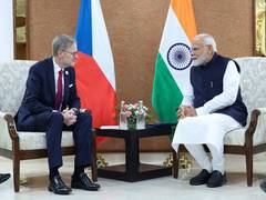 
      
      Gujarat: PM Modi holds bilateral meeting with Czech counterpart
      
      