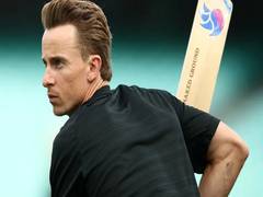 
      
      Tom Curran's stint with Sydney Sixers end due to knee injury
      
      