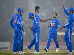 
      
      Nabi, Omarzai partnership guides Afghanistan to 158/5 against Ind
      
      