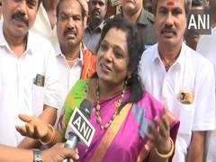 
      
      Telangana Gov Tamilisai criticises DMK MP Balu over remarks on 'P
      
      