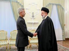 
      
      Jaishankar, Iran President Raisi discuss pacing up Iran-India agr
      
      