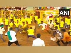 
      
      'Jallikattu' commences at Periya Suriyur Village in Tamil Nadu
      
      