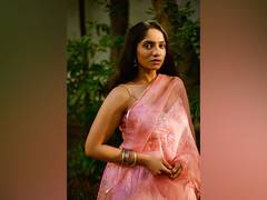 
      
      Jamie Lever to make Telugu film debut with 'Aa Okatti Adakku'
      
      