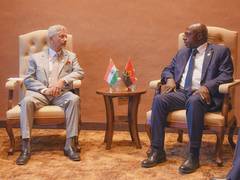
      
      Jaishankar discusses India-Angola cooperation with counterpart
      
      