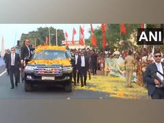 
      
      PM Modi arrives in Tamil Nadu; holds massive roadshow in Chennai
      
      