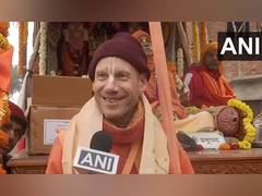
      
      Foreign devotees arrive in Ayodhya ahead of Pran Pratishtha
      
      