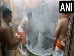 
      
      Special Bhasma Aarti performed at Mahakaleshwar Temple in Ujjain 
      
      