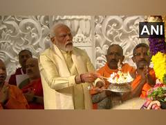 
      
      PM Modi performs 'aarti' of Ram Lalla idol in Ayodhya temple
      
      