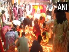 
      
      RSS workers celebrate Deepotsav in Nagpur after Pran Pratishtha
      
      