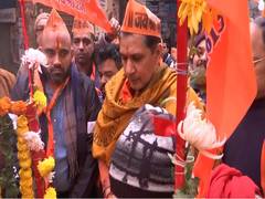 
      
      Saurabh Bharadwaj leads 'Shobha Yatra' in his contituency 
      
      