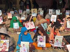 
      
      Pakistan: Baloch protestors end sit-in in Islamabad
      
      