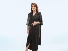 
      
      Neetu Kapoor on Ranbir, Alia sharing screen space in 'Love & War'
      
      