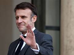 
      
      French Prez to grace Republic Day celebrations as chief guest
      
      