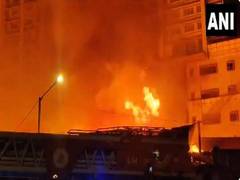 
      
      Fire breaks out at restaurant in Mumbai's Kamathipura
      
      