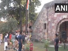 
      
      RDay 2024: Mohan Bhagwat unfurls tricolour at RSS headquarters
      
      