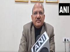 
      
      'Railway plans to bring vacancies on regular basis every year'
      
      