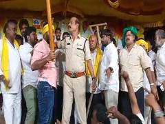 
      
      Stones thrown at Kanna Lakshminarayana's team during TDP event
      
      