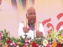 
      
      If such cowardly people..: Congress targets Nitish Kumar
      
      