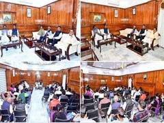 
      
      ‘Absconding’ Jharkhand CM Hemant Soren chairs meeting in Ranchi
      
      