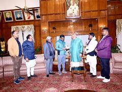 
      
      Hemant Soren resigns as CM, loyalist Champai Soren to take over
      
      