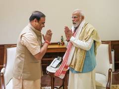 
      
      PM Modi extends birthday wishes to Assam CM Himanta Biswa Sarma
      
      