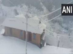 
      
      Avalanche warning issued for 8 districts of J-K
      
      