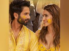 
      
      Shahid Kapoor, Kriti Sanon’s love anthem ‘Tum Se’ unveiled
      
      