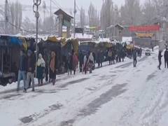 
      
      Kargil rejoices as timely snowfall breaks winter dry spell
      
      