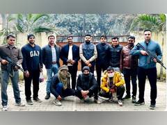 
      
      3 operatives of gangster of Goldy Brar arrested by Punjab Police 
      
      