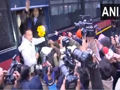 
      
      Chandigarh: AAP members detained while protesting against BJP
      
      