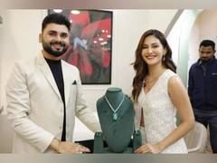 
      
      18 Solitaire reveals its first retail store in NCR
      
      
