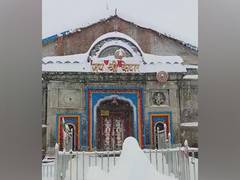
      
      Kedarnath, Badrinath Dham draped in white after heavy snowfall
      
      