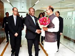 
      
      India, Suriname should work collectively to find common challenge
      
      