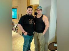
      
      Salman Khan impresses fans with his physical transformation
      
      