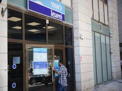 
      
       Israeli bank freezes UNRWA’s account
      
      