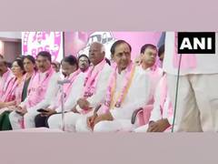 
      
      Telangana: BRS chief KCR holds meeting with party leaders
      
      