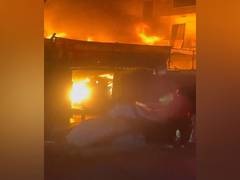 
      
      Fire breaks out at house in Delhi's Dwarka
      
      