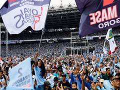 
      
      Supporters of presidential candidates storm streets in Indonesia 
      
      