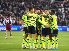 
      
      Saka brace helps Arsenal thump West Ham 6-0
      
      