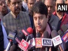 
      
      Scindia praises PM Modi after Qatar released Navy veterans
      
      