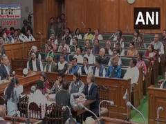 
      
      Bihar assembly passes no-confidence motion against Speaker
      
      