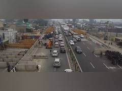 
      
      Security beefed up at Delhi borders ahead of farmers' protest
      
      