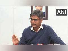 
      
      AAP offers Congress 1 Lok Sabha seat in Delhi
      
      