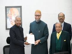 
      
      One Nation One Election committee holds meeting with AIMIM chief
      
      
