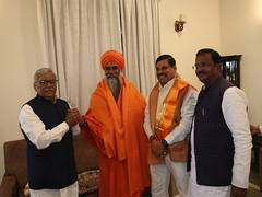 
      
      BJP Rajya Sabha candidate Umesh Nath Maharaj meets CM Yadav
      
      