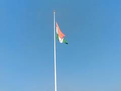 
      
      Andhra Pradesh Governor Nazeer hoists 150-foot-tall national flag
      
      