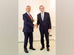 
      
      EAM engages in ‘big picture chat’ with Norwegian counterpart
      
      
