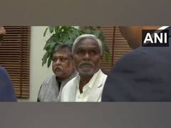 
      
      Jharkhand CM arrives in Delhi; to meet Congress chief Kharge
      
      